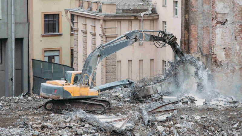 Zrównoważona rozbiórka budynku – jak ograniczyć ilość odpadów?